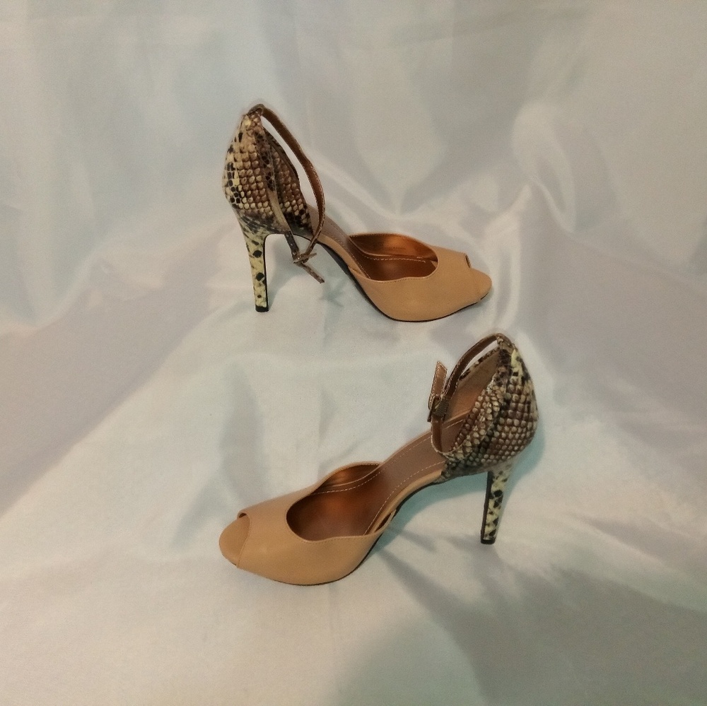 BCBGeneration heels - Picture 4 of 6